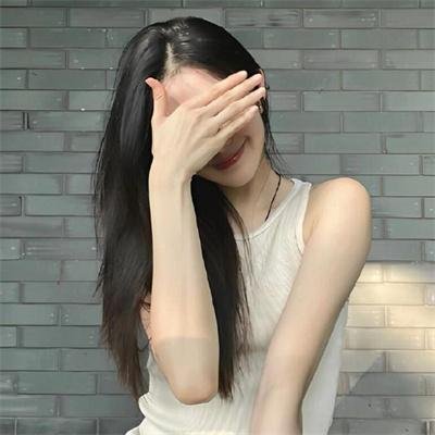 被侵犯的她